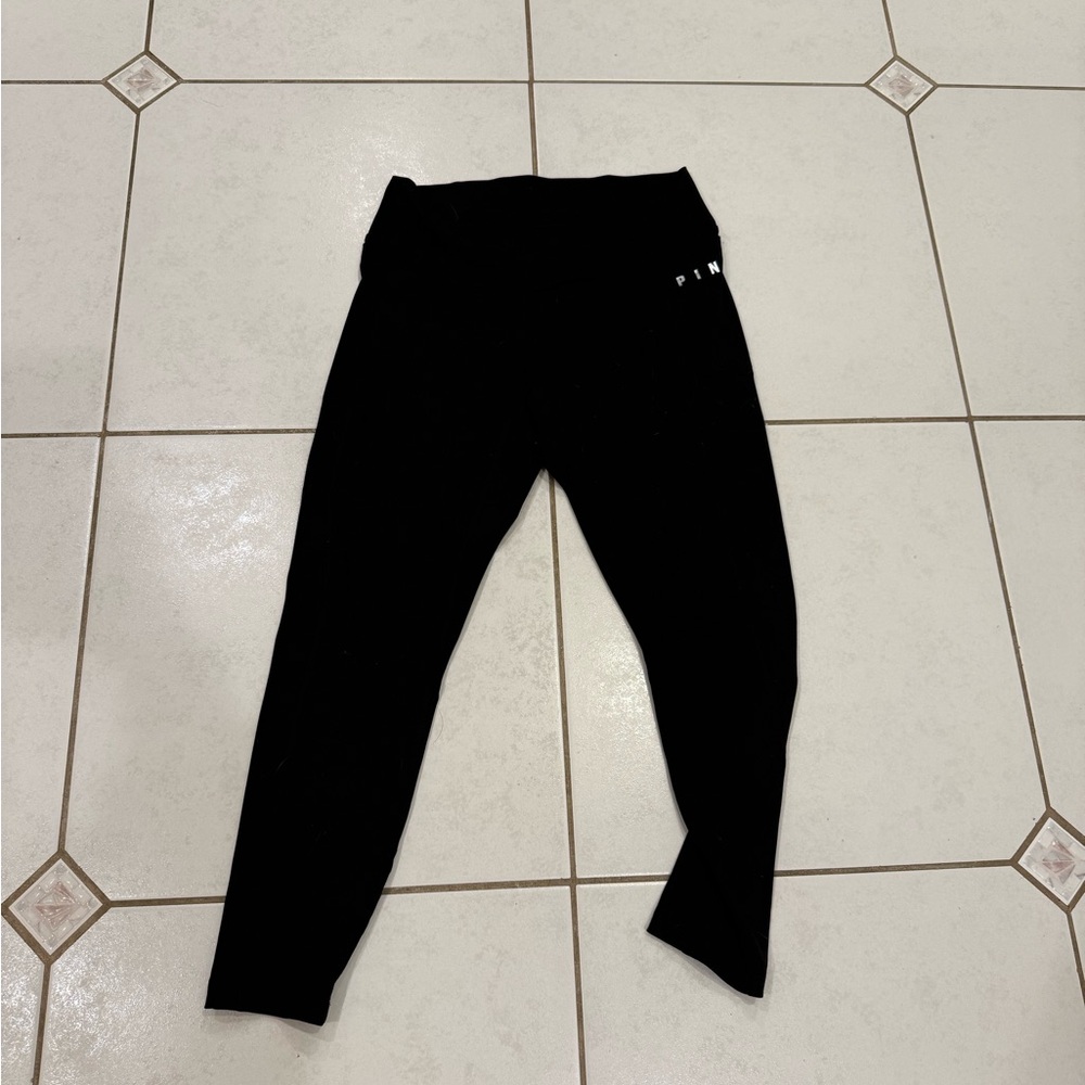 Victoria’s Secret PINK medium leggings with pockets